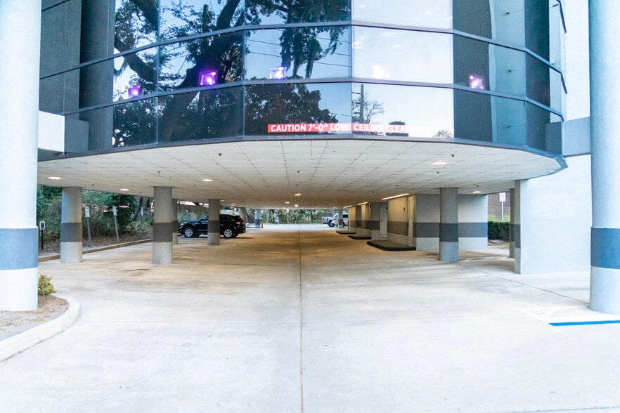 More Photos Of 221 NE Ivanhoe Blvd, Orlando Loft Creative Space For Lease