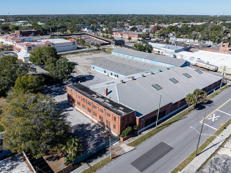 More Photos Of 2127 Hubbard St, Jacksonville Manufacturing For Sale
