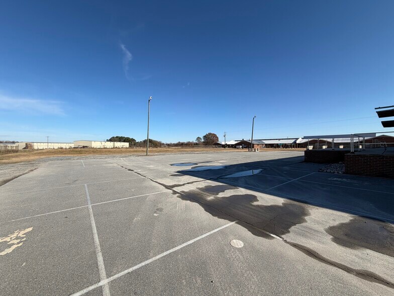 More Photos Of 2084 W Highway 70, Goldsboro Manufacturing For Lease