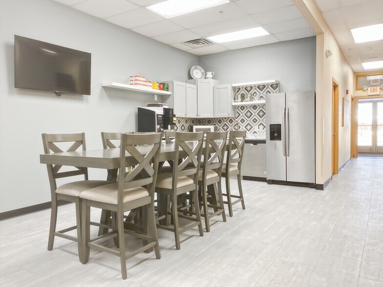 More Photos Of 230 Horizon Dr, Verona Coworking Space