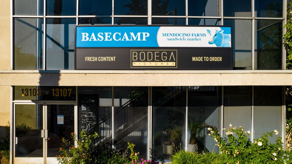 More Photos Of 13103-13107 Ventura Blvd, Studio City Loft Creative Space For Lease