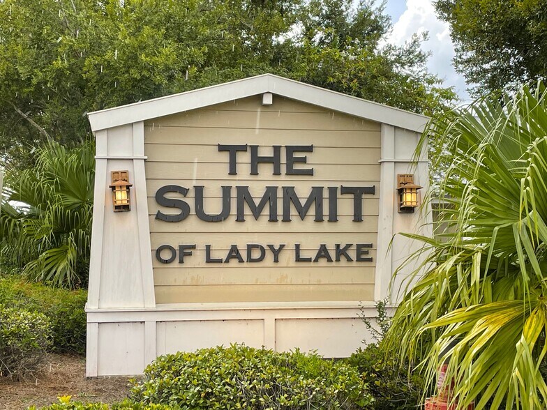 More Photos Of 733-771 Highway 466, Lady Lake Office For Sale