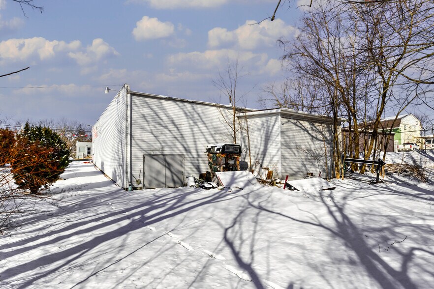 More Photos Of 4922 Mahoning Ave NW, Warren Auto Dealership For Sale