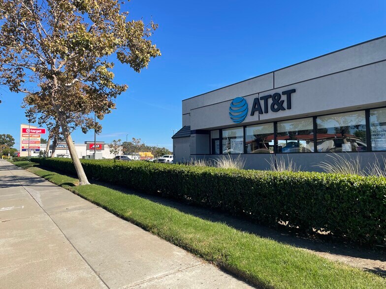 More Photos Of 8251 Mira Mesa Blvd, San Diego Unknown For Lease