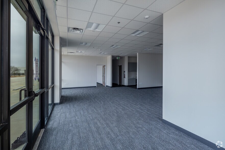 More Photos Of Eckhert Rd, San Antonio Unknown For Lease
