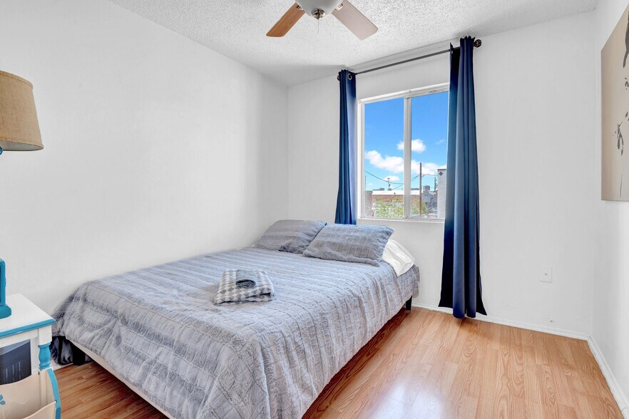 More Photos Of 712 E Pierce St, Phoenix Multifamily For Sale