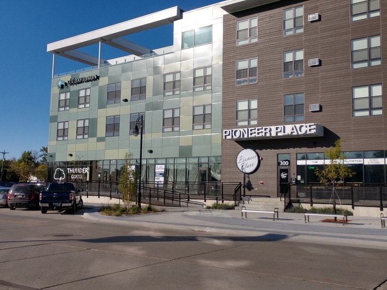 300 Sheyenne St, West Fargo, ND 58078 Retail For Lease