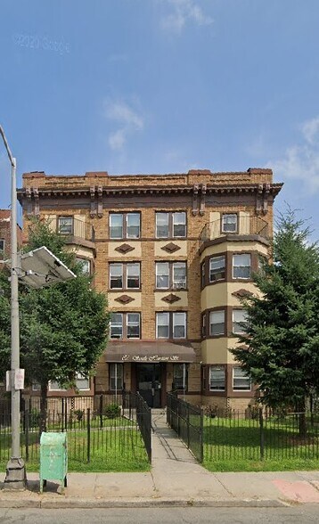 Primary Photo Of 82 S Harrison St, East Orange Apartments For Sale