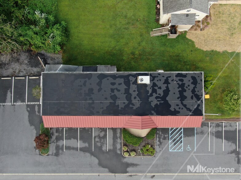 More Photos Of 35 S Dwight St, West Lawn Office For Lease