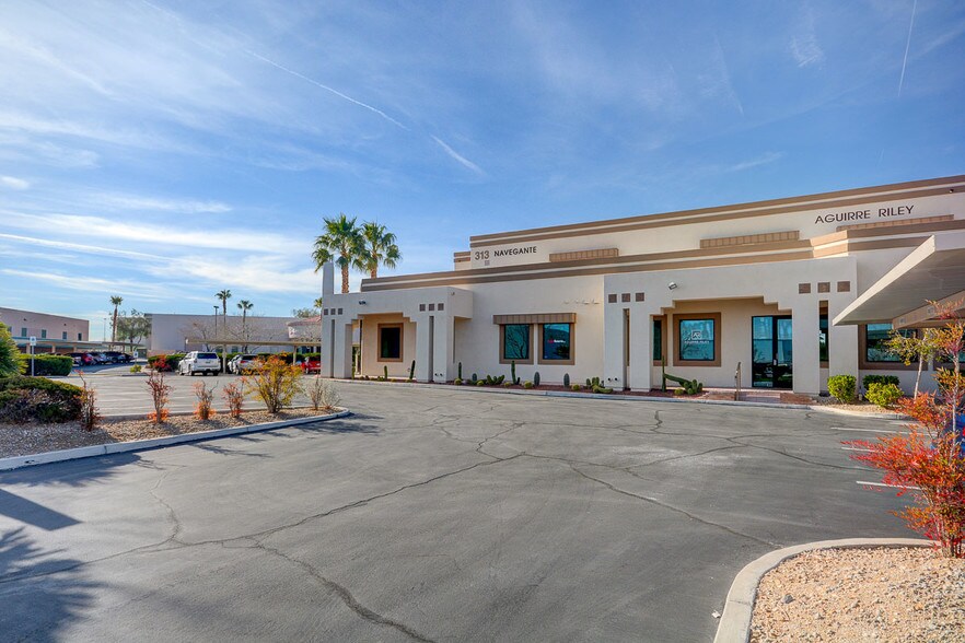 More Photos Of 313 Pilot Rd, Las Vegas Light Distribution For Sale