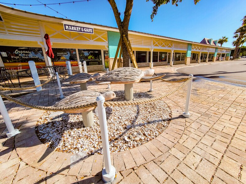 More Photos Of 1001-1041 N Collier Blvd, Marco Island Unknown For Lease