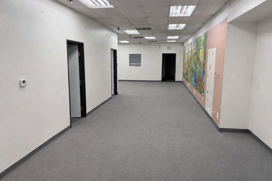 More Photos Of 4724 Boyle Ave, Vernon Warehouse For Lease