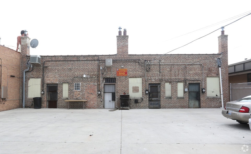 More Photos Of 4010 W 63rd St, Chicago Storefront For Lease