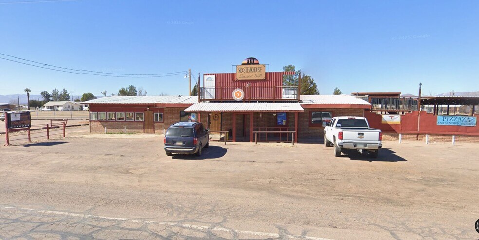 Primary Photo Of 10348 N 191 Hwy, Elfrida Restaurant For Sale