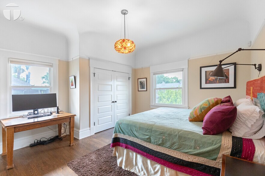 More Photos Of 2220 Capitol Ave, Sacramento Apartments For Sale