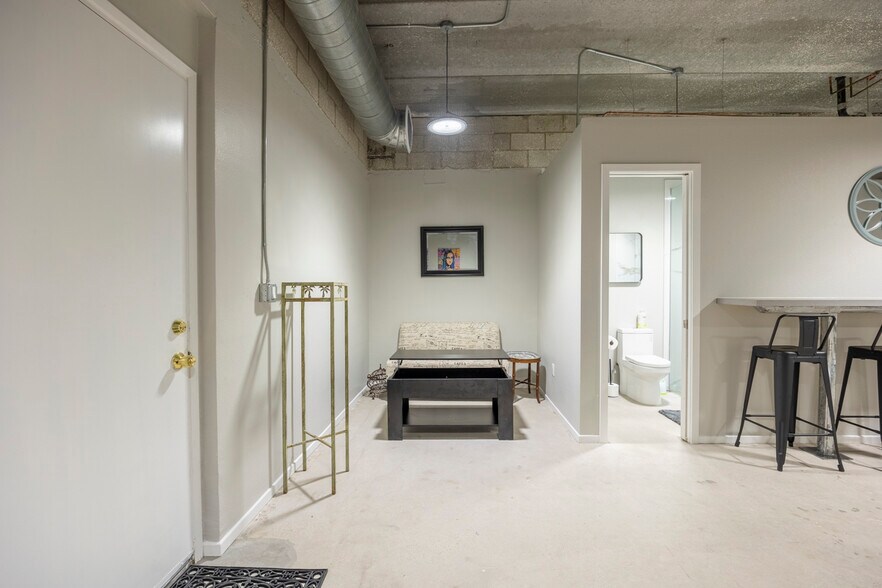 More Photos Of 1340 Imperial Beach Blvd, Imperial Beach Office For Lease