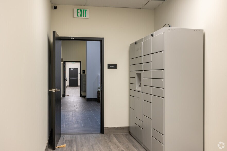 More Photos Of 1515 Julian St, Denver Apartments For Lease