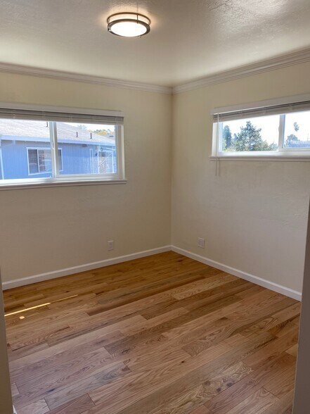 More Photos Of 820 Island Dr, Alameda Specialty For Sale