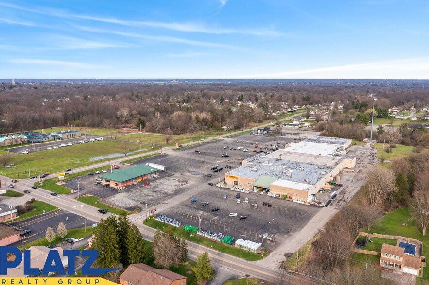 More Photos Of 4317-4341 Kirk Rd, Youngstown Storefront For Lease