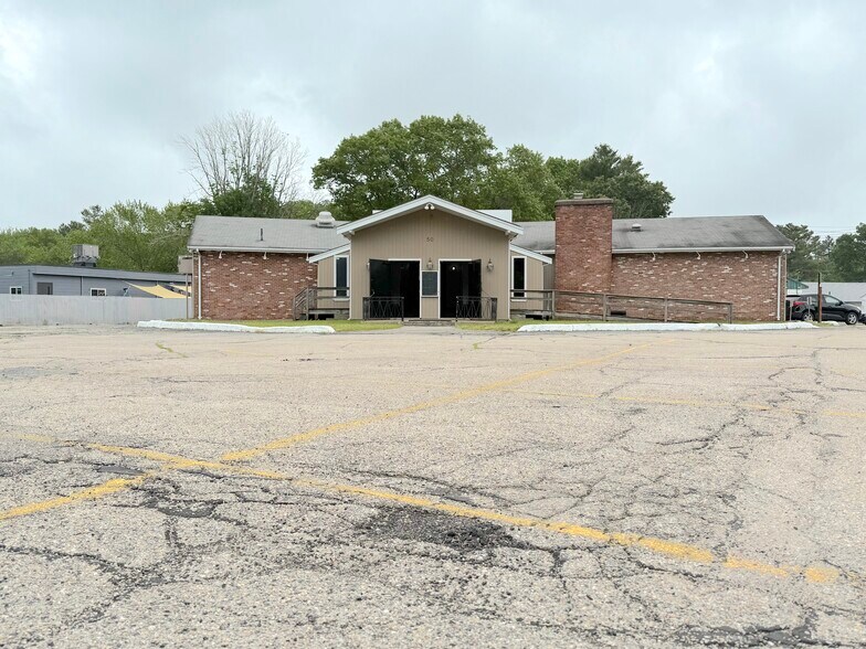 More Photos Of 50 Pleasant St, Norton Storefront Retail Office For Lease