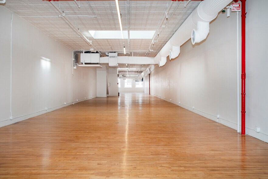 More Photos Of 447 Broadway, New York Loft Creative Space For Lease