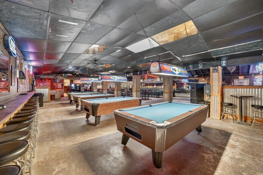 More Photos Of 304 FM 148, Terrell Sports And Entertainment For Sale