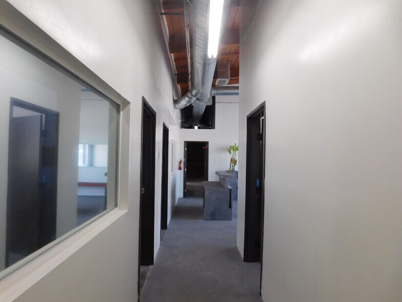 More Photos Of 2824-2828 E 12th St, Los Angeles Manufacturing For Lease