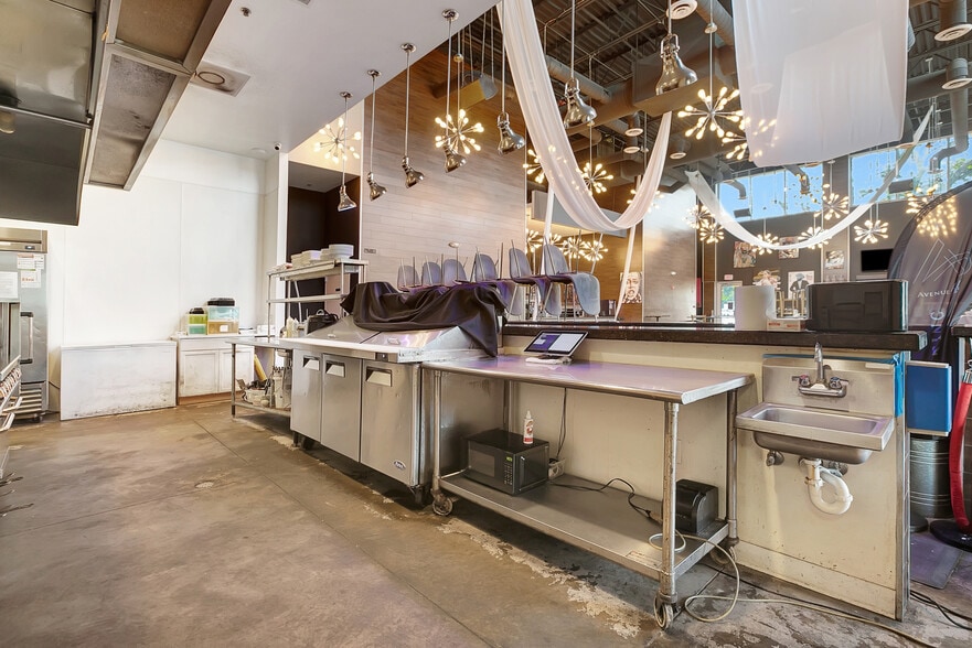 More Photos Of 122 S Howard Ave, Tampa Restaurant For Lease