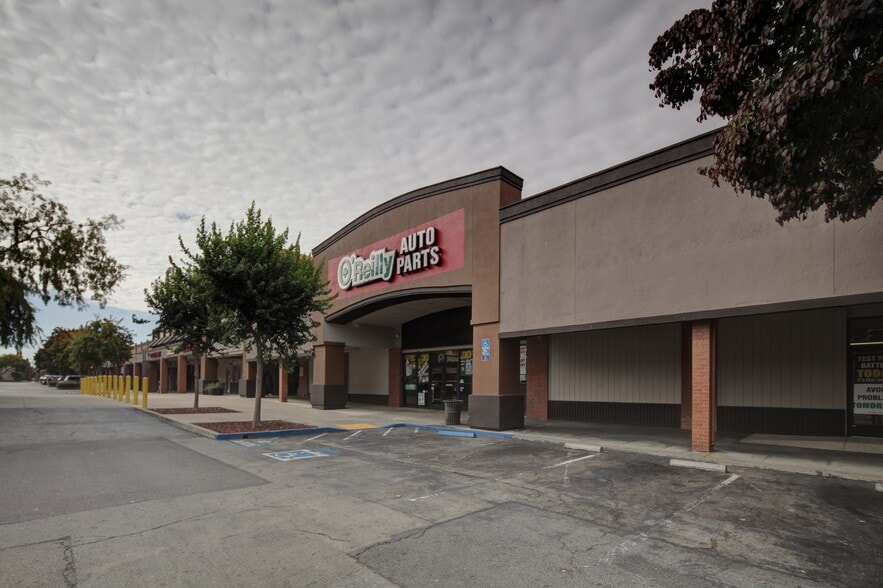 More Photos Of , Hayward General Retail For Sale