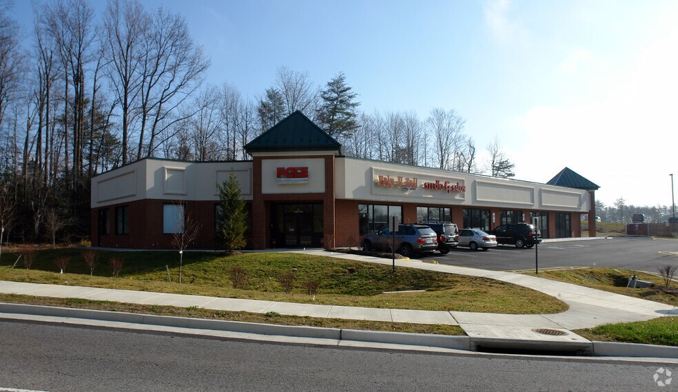 More Photos Of 85 Mine Rd, Stafford Unknown For Lease