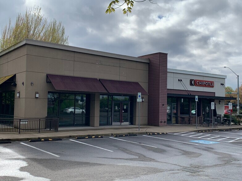 More Photos Of 29991-29995 SW Town Center Loop, Wilsonville General Retail For Sale