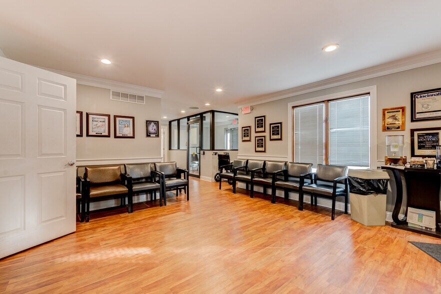 More Photos Of 2824 Mack Rd, Fairfield Loft Creative Space For Sale