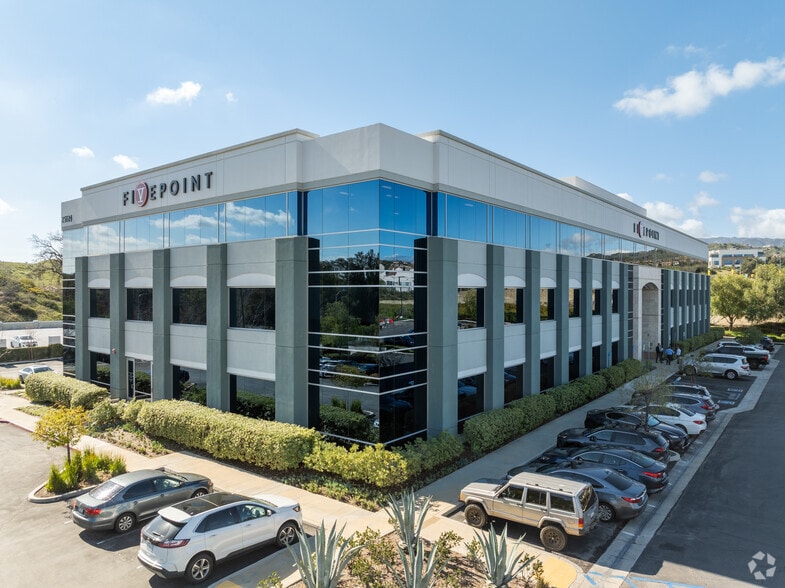 More Photos Of 25124 Springfield Ct, Valencia Office For Lease