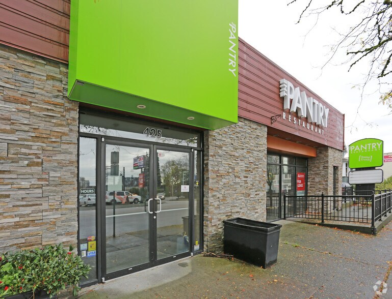 More Photos Of 425 6th St, New Westminster Restaurant For Sale