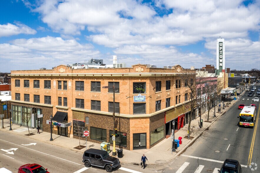 Primary Photo Of 2916 Hennepin Ave, Minneapolis Storefront Retail Office For Lease