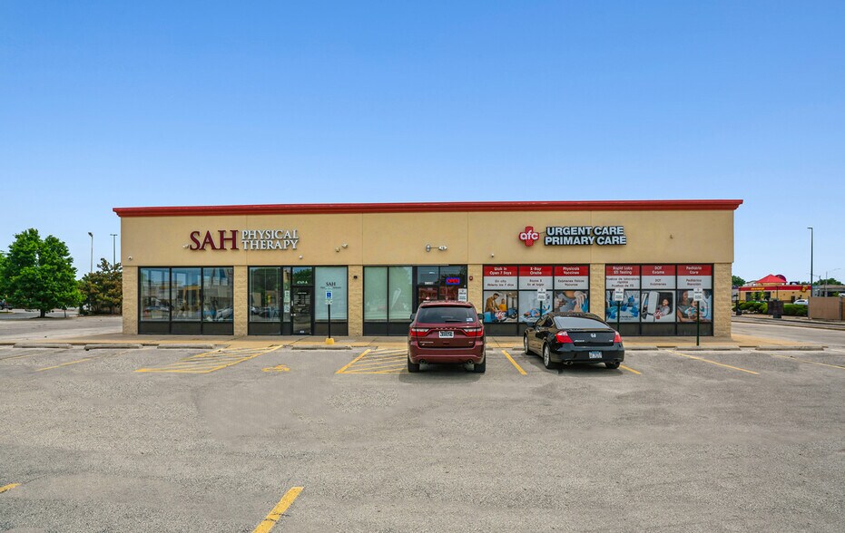 More Photos Of 4601-4779 W Cermak Rd, Cicero Unknown For Lease