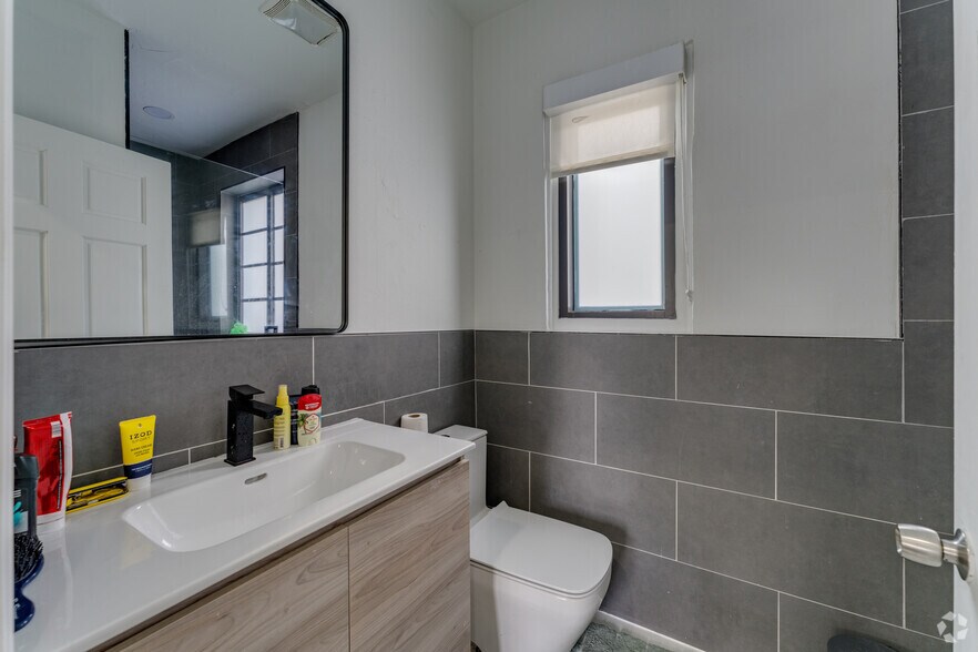More Photos Of 733-737 Michigan Ave, Miami Beach Apartments For Sale