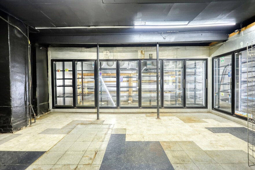 More Photos Of 510 S Camellia Blvd, Fort Valley Convenience Store For Sale