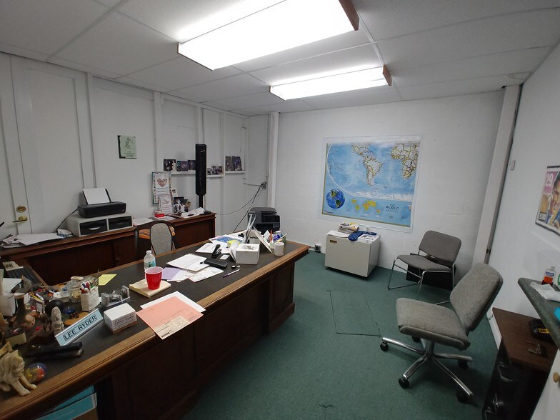 More Photos Of 6187 NW 167th St, Miami Lakes Office For Sale
