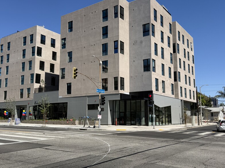 More Photos Of 1410 N Highland Ave, Los Angeles Apartments For Lease