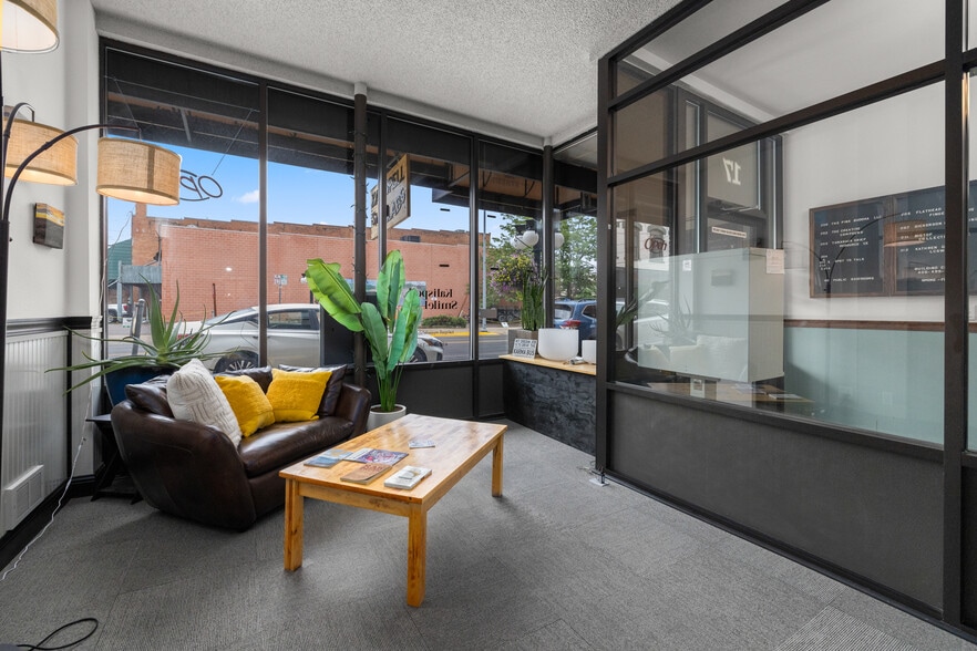 More Photos Of 17 2nd St E, Kalispell Storefront Retail Office For Sale