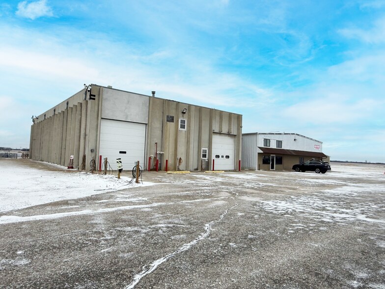 More Photos Of 24592 Highway 105, Lake Mills Industrial For Sale