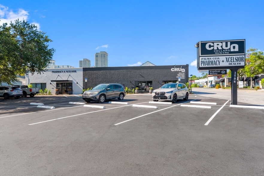 More Photos Of 2506-2510 S MacDill Ave, Tampa Unknown For Lease