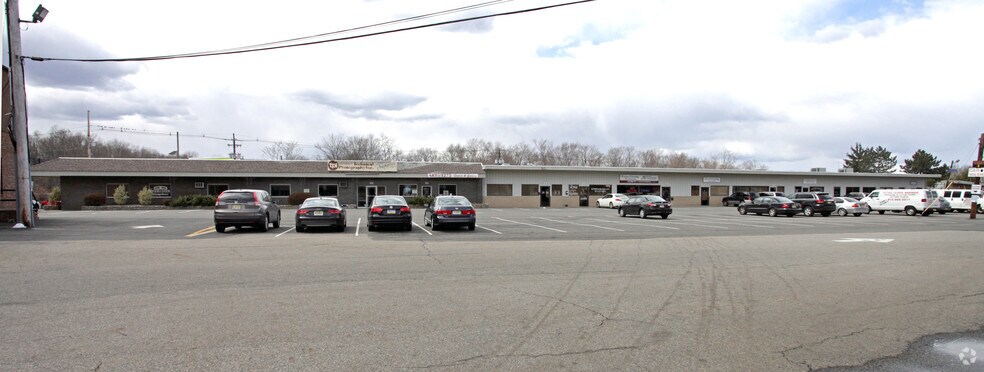 Primary Photo Of 1275 Bloomfield Ave, Fairfield General Retail For Lease