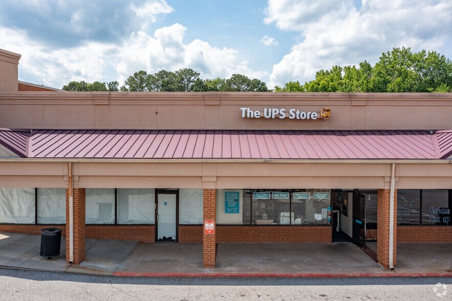 More Photos Of 7702-7760 Spalding Dr, Peachtree Corners General Retail For Lease