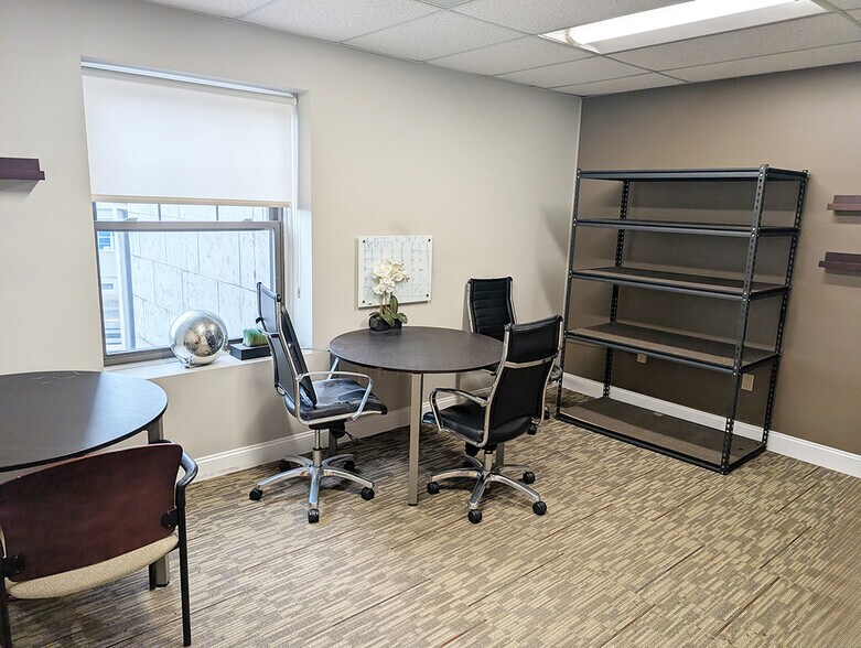 More Photos Of 4 Water St, Nashua Office For Lease