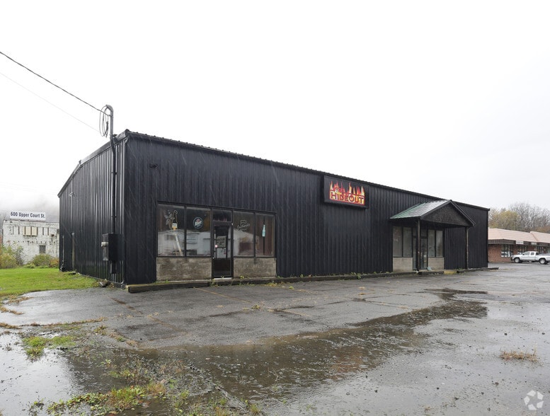 More Photos Of 596 Upper Court St, Binghamton Restaurant For Lease
