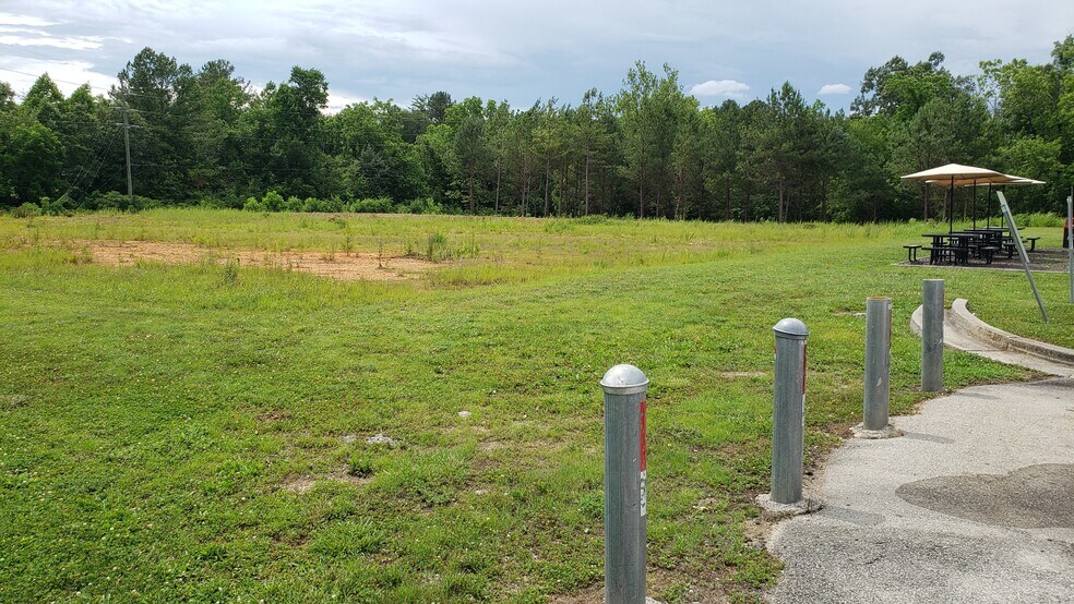 More Photos Of U.S. Hwy 411 & Hwy 72 @ Hwy 72, Vonore Land For Sale