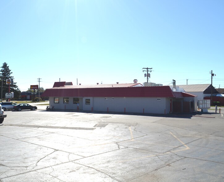 More Photos Of 139 Green St, Bushnell Freestanding For Sale