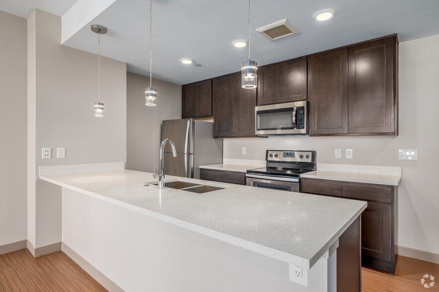 More Photos Of 99 W Saint Clair Ave, Cleveland Apartments For Lease